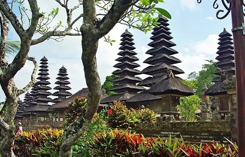 Bali Indonesië tempel fietsvakantie